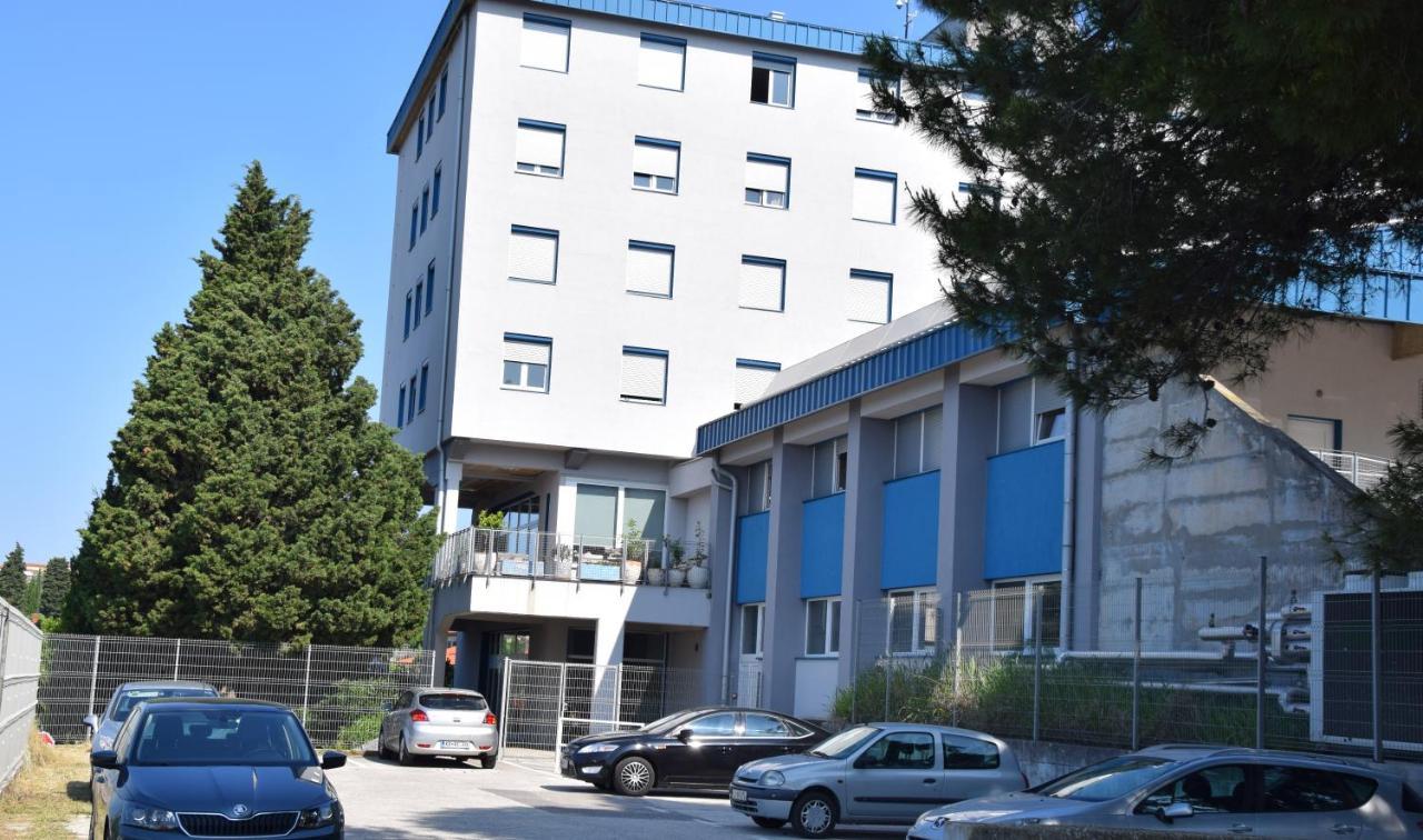 Dijaski Dom Portoroz, Hostel Zewnętrze zdjęcie